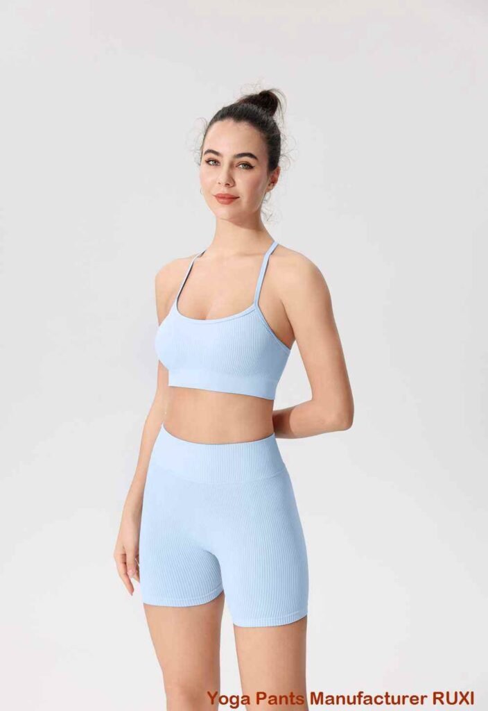 найкращі чоловічі шорти для йоги