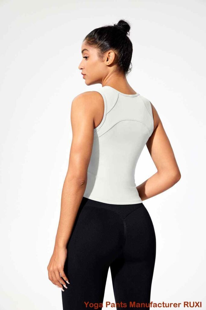 чоловічий чорний гольф Ruxi au2439