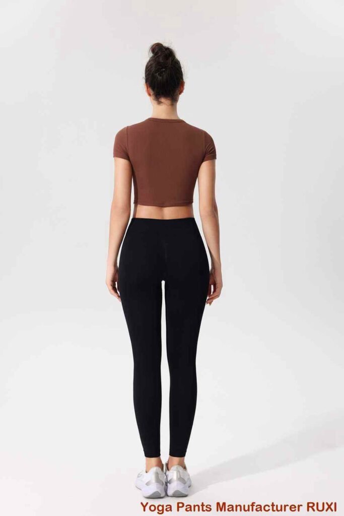 класичний чоловічий светр для гольфу